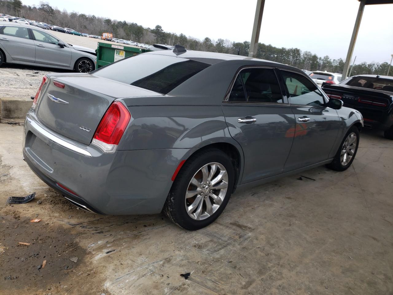 2018 Chrysler 300 VIN 2C3CCAKG5JH234303 Copart auction photo, front end damage thumbnail 3