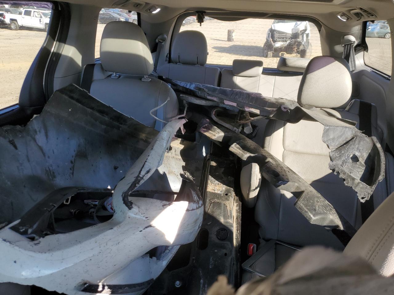 2015 Toyota Sienna VIN 5TDYK3DCXFS550038 Copart auction photo, front end / minor dent/scratches damage thumbnail 10