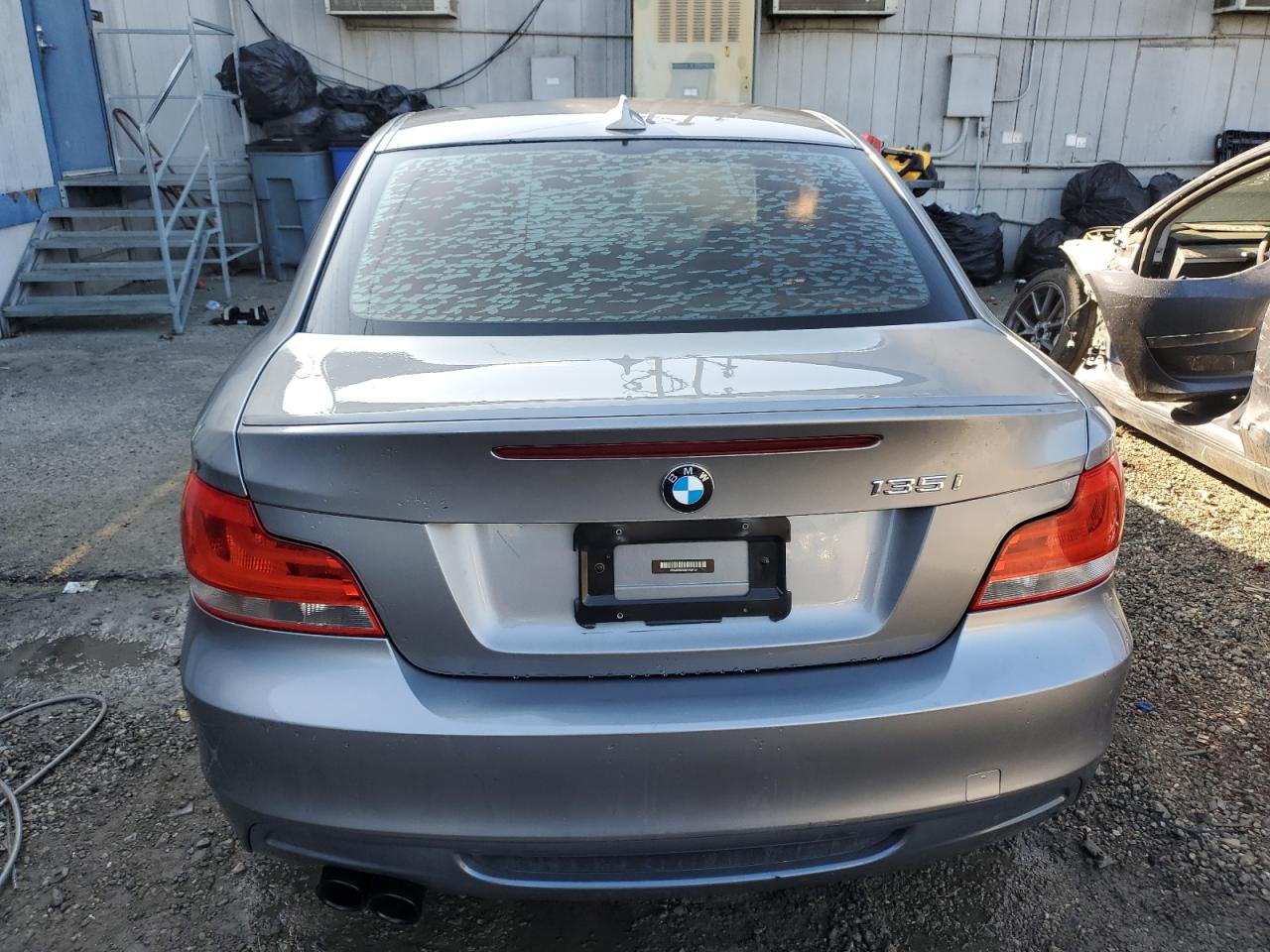 2013 BMW 1er VIN WBAUC9C5XDVY60157 Copart auction photo, minor dent/scratches damage thumbnail 6