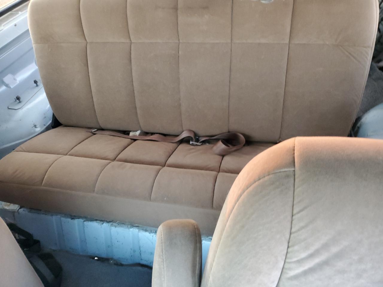 1996 Ford Bronco VIN 1FMEU15H3TLB67546 Copart auction photo, all over damage thumbnail 10