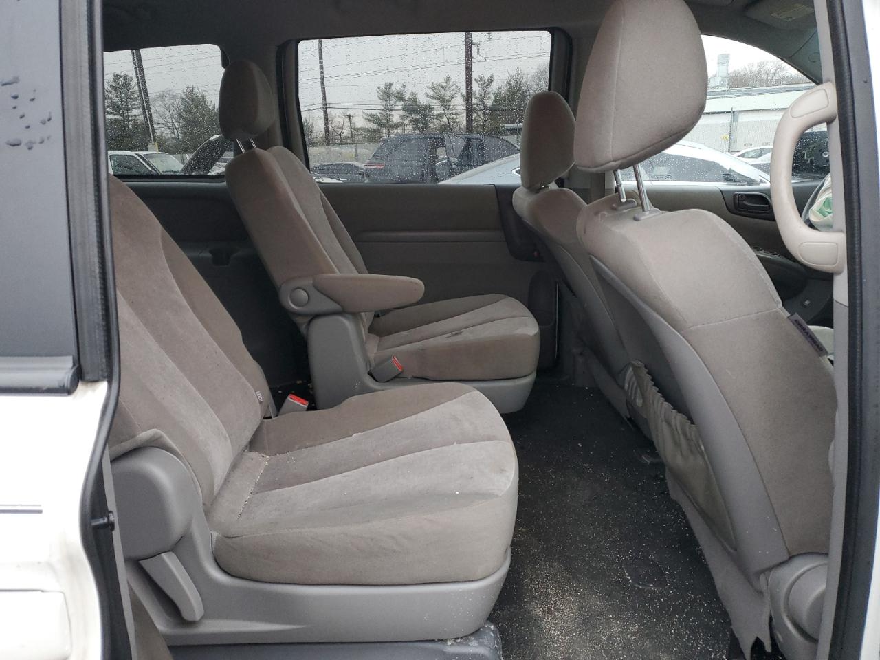 2014 KIA Sedona VIN KNDMG4C79E6547270 Copart auction photo, all over damage thumbnail 11