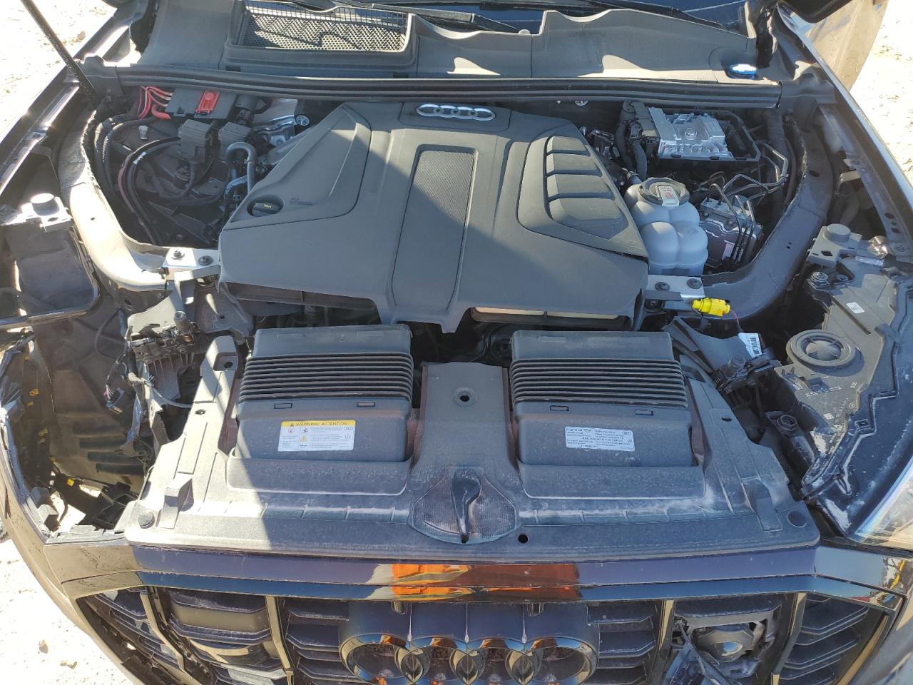 2022 Audi Q7 VIN WA1LJBF74ND017937 Copart auction photo, side / front end damage thumbnail 13