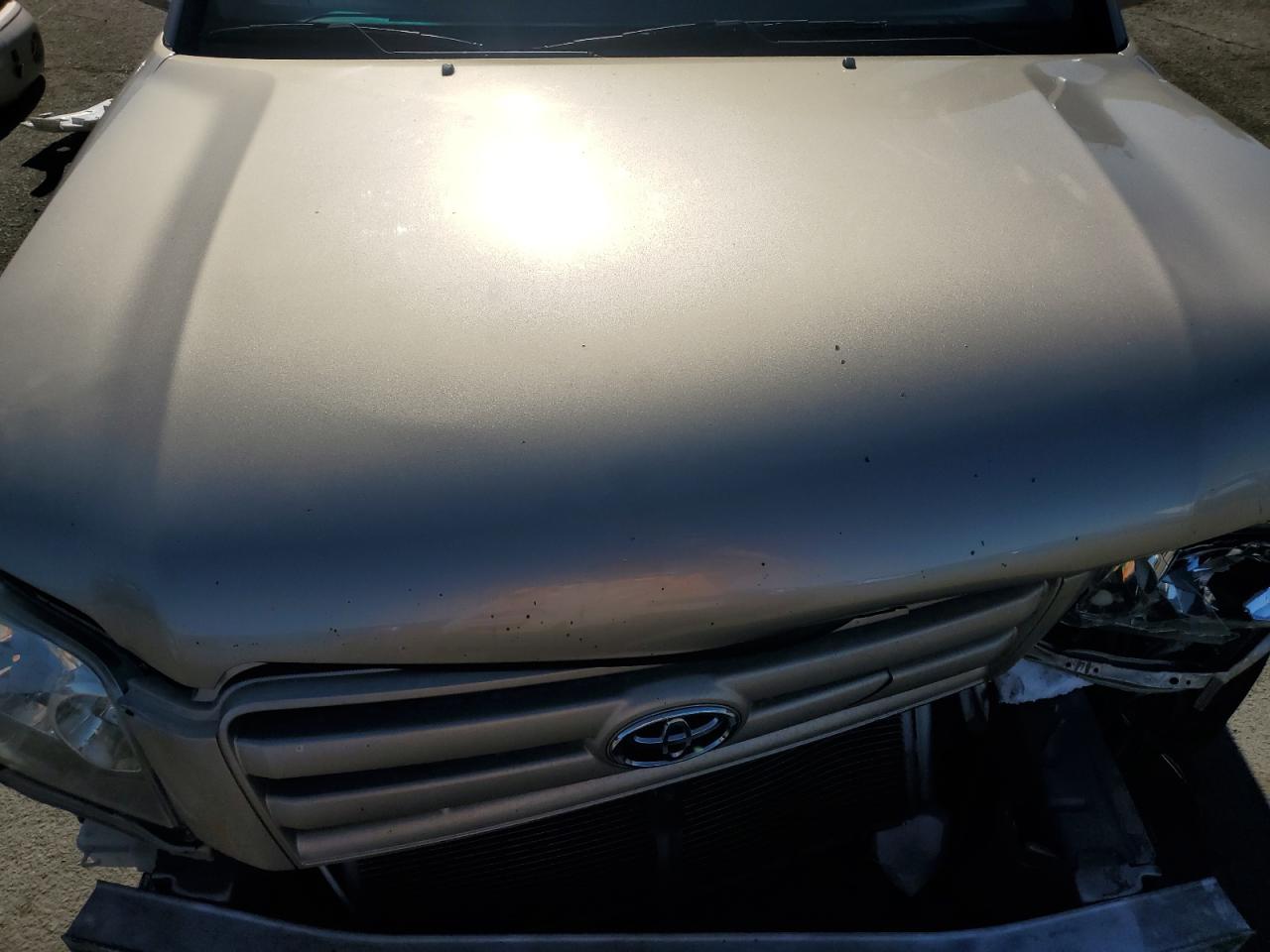 2004 Toyota Highlander VIN JTEEP21A640043151 Copart auction photo, front end / side damage thumbnail 11