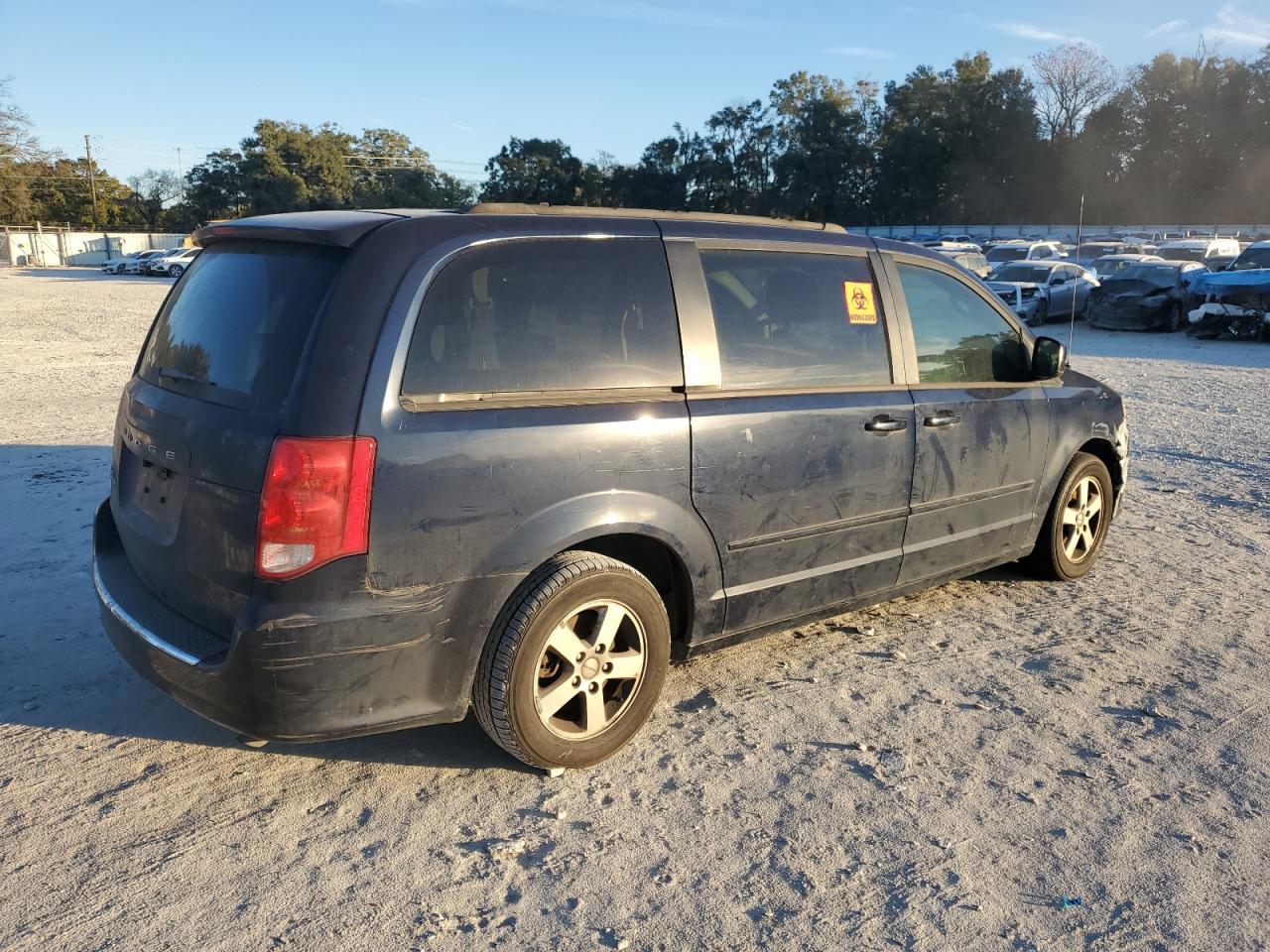 2012 Dodge Caravan VIN 2C4RDGCG0CR328042 Copart auction photo, front end / mechanical damage thumbnail 3