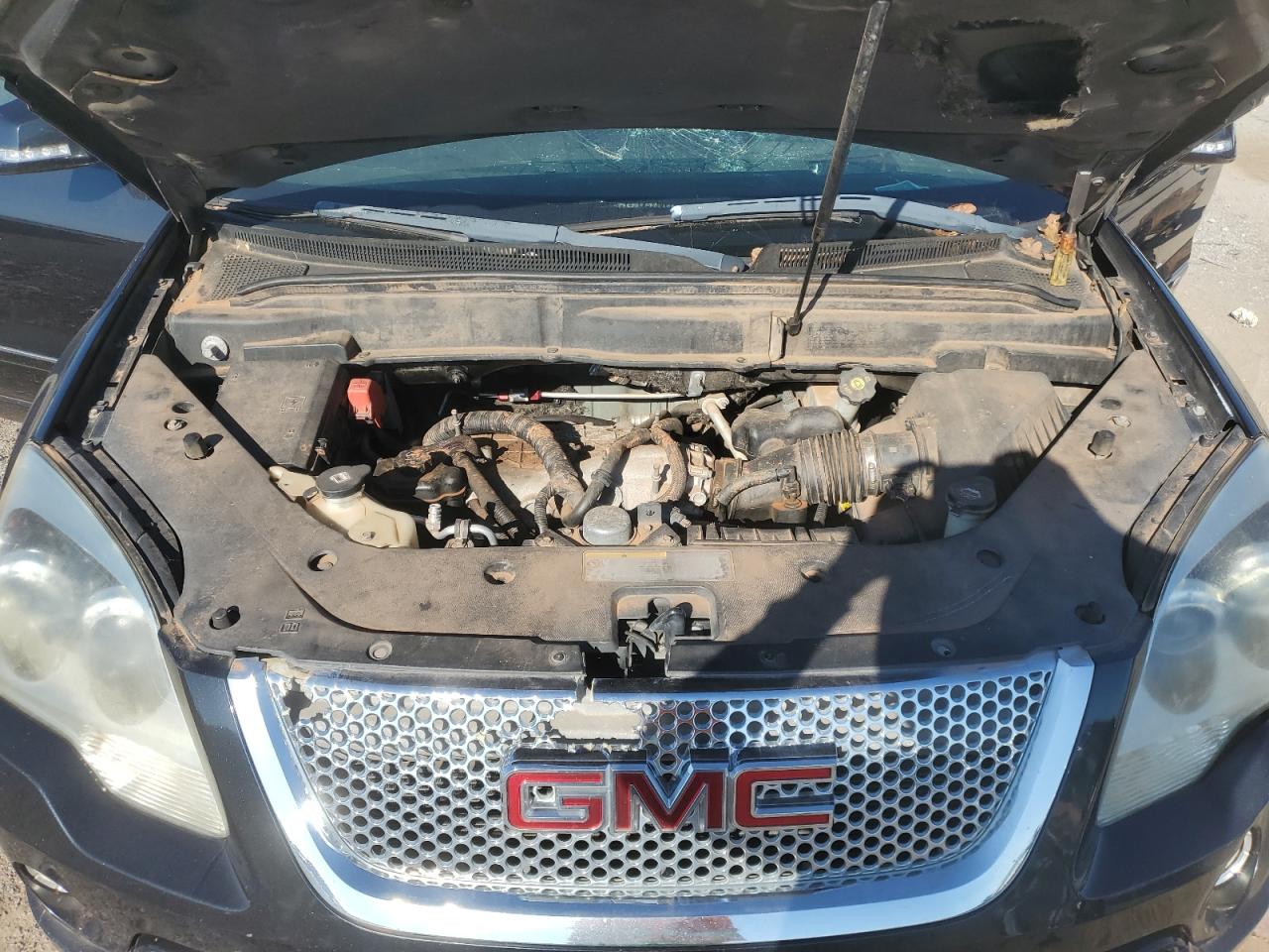 2011 GMC Acadia VIN 1GKKVTED9BJ209858 Copart auction photo, water/flood / all over damage thumbnail 14
