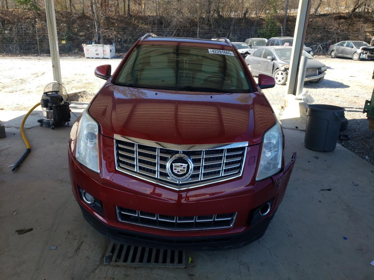 2013 Cadillac SRX VIN 3GYFNDE31DS592233 Copart auction photo, side damage thumbnail 5