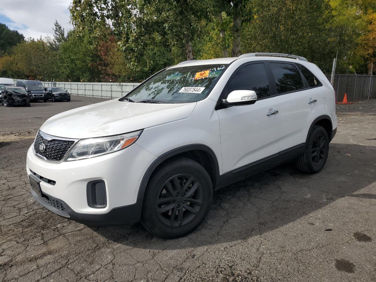 2015 KIA Sorento VIN 5XYKT4A71FG631748