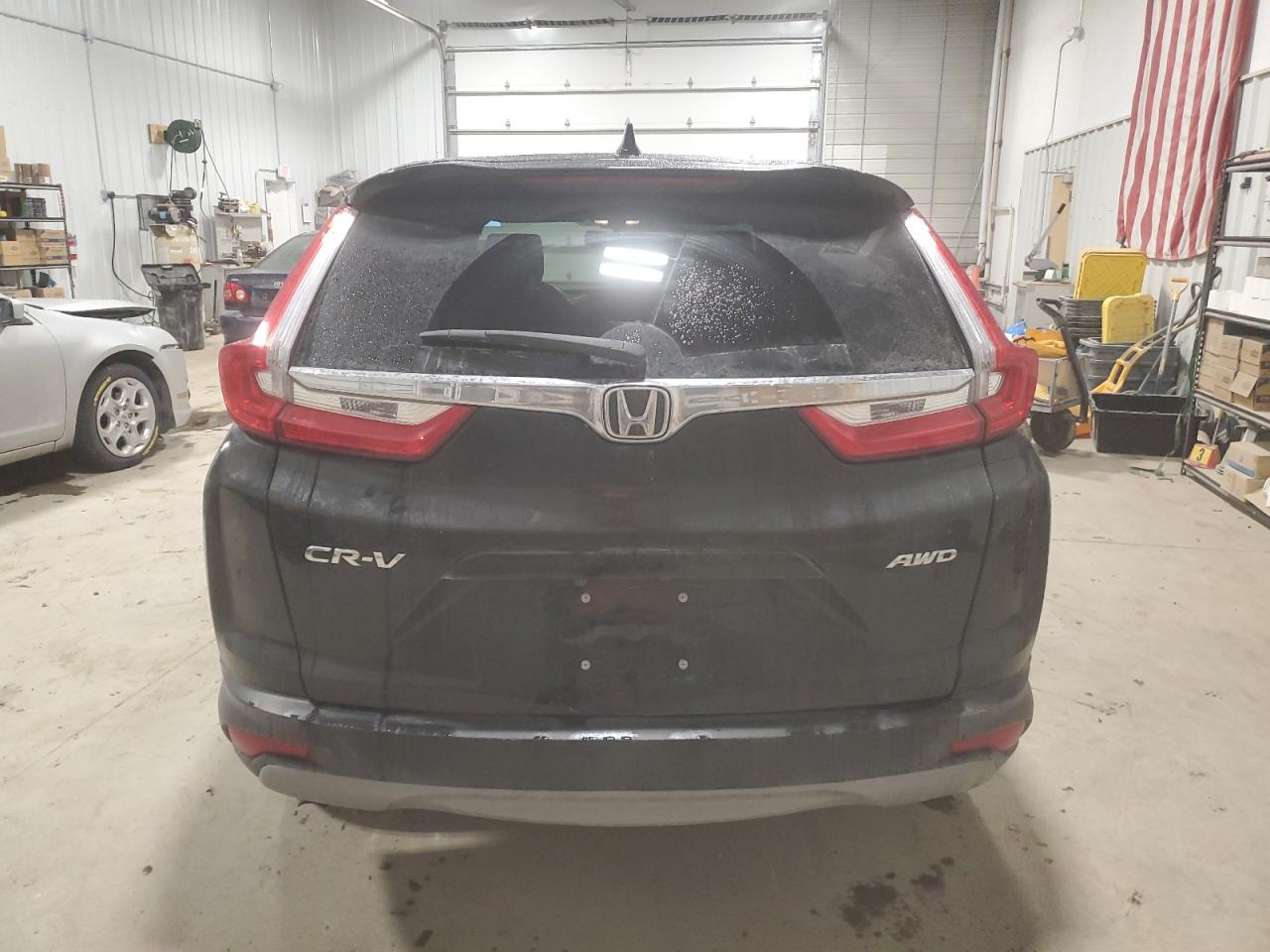 2018 Honda CR-V VIN 2HKRW2H86JH699165 Copart auction photo, front end damage thumbnail 6