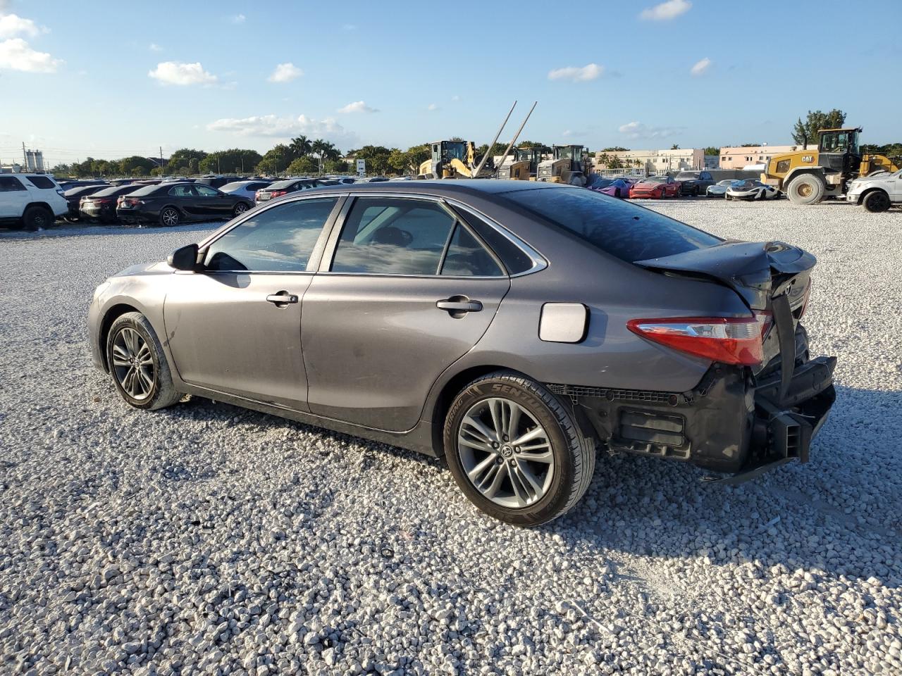 2015 Toyota Camry VIN 4T1BF1FK2FU025856 Copart auction photo, rear end damage thumbnail 2