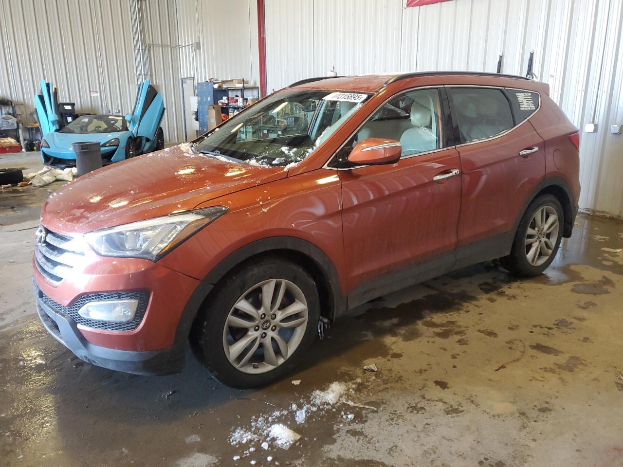 2014 Hyundai Santa Fe VIN 5XYZUDLA1EG195681