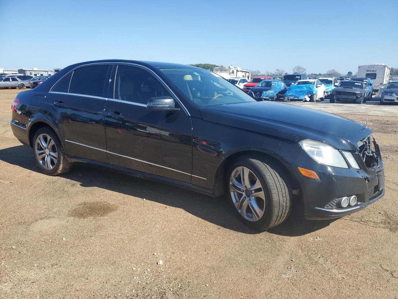 2011 Mercedes-Benz E-klasse VIN WDDHF5GB5BA377500 Copart auction photo, front end damage thumbnail 4