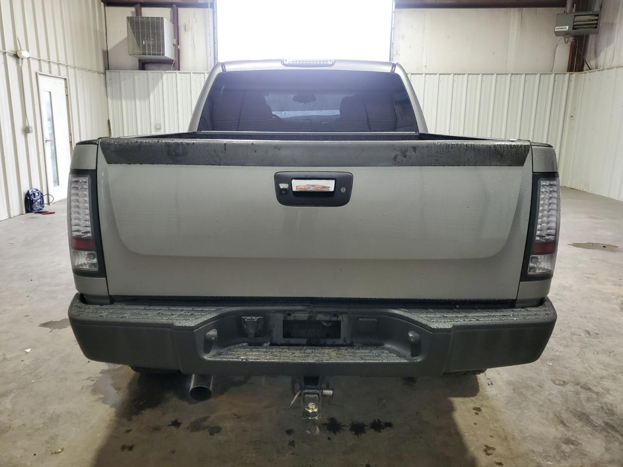 2007 GMC Sierra VIN 2GTEC13C171513507 Copart auction photo, front end damage thumbnail 6