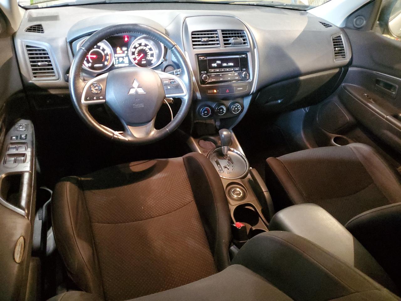 2014 Mitsubishi Outlander VIN 4A4AR3AU9EE012986 Copart auction photo, side / minor dent/scratches damage thumbnail 8