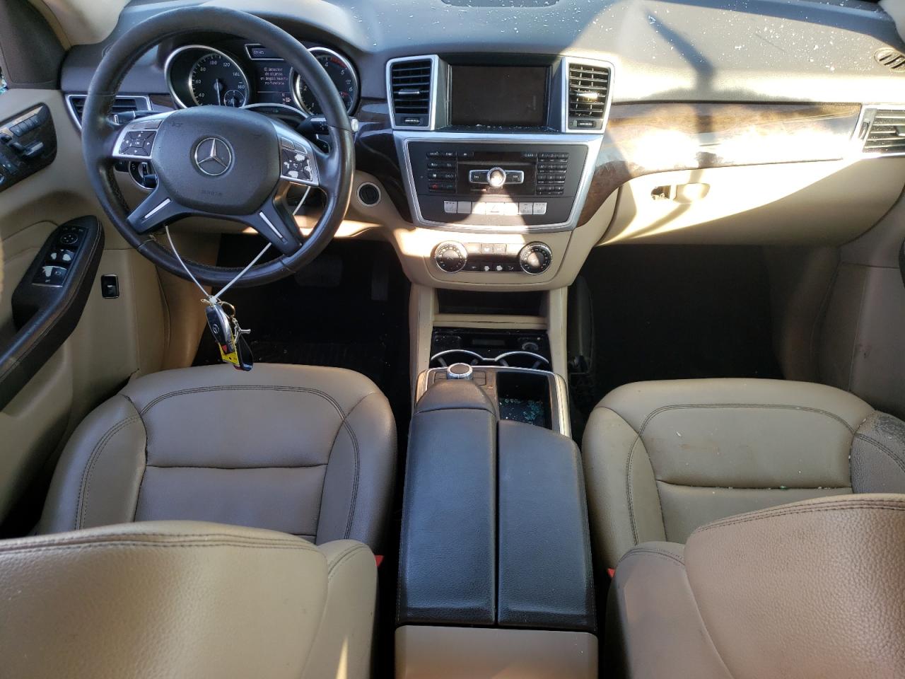 2012 Mercedes-Benz M-klasse VIN 4JGDA2EB9CA063967 Copart auction photo, vandalism damage thumbnail 8