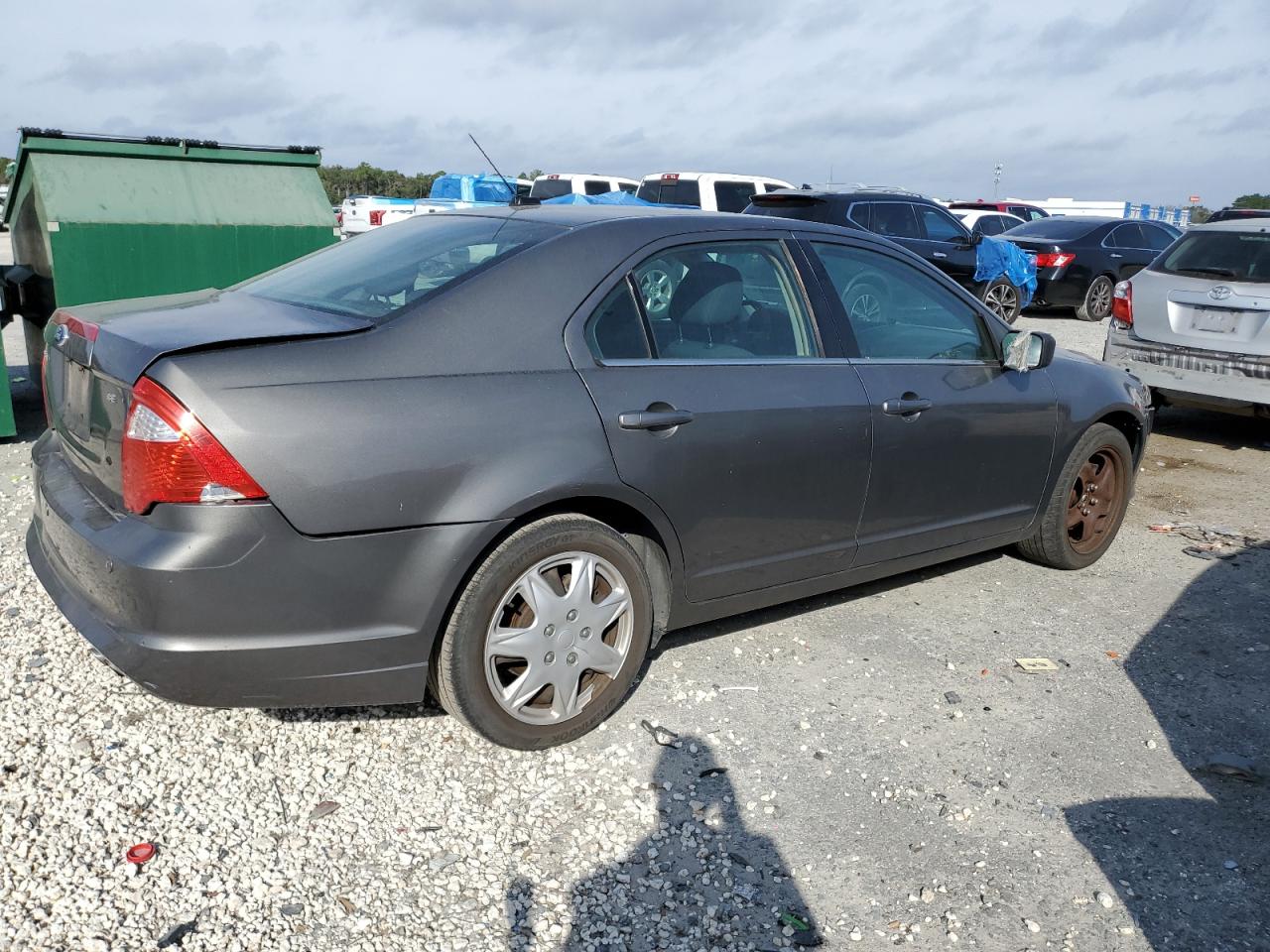 2011 Ford Fusion VIN 3FAHP0HA0BR211736 Copart auction photo, front end / rear end damage thumbnail 3