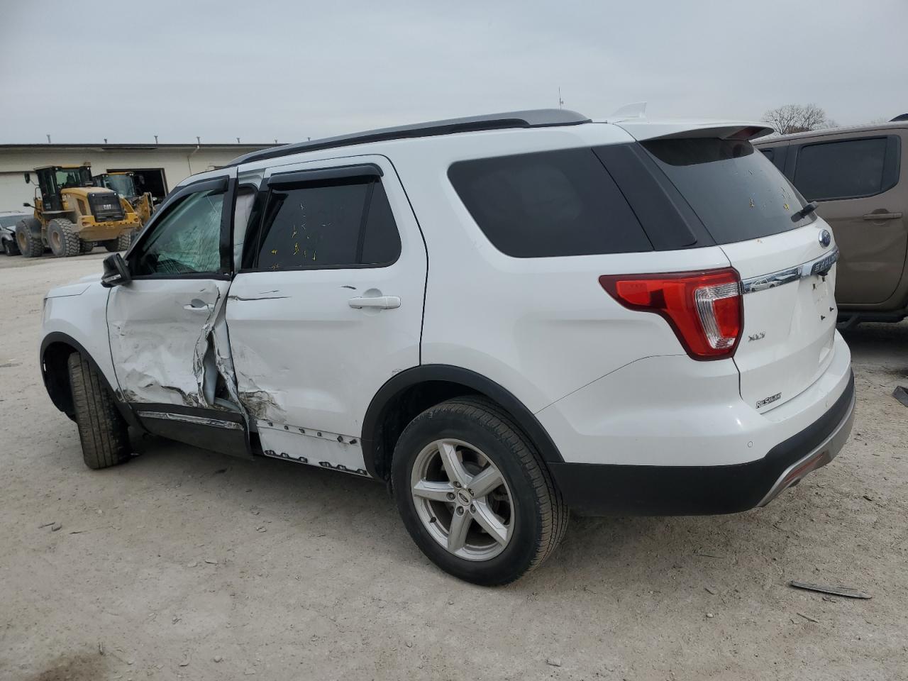 2017 Ford Explorer VIN 1FM5K8D80HGA74516 Copart auction photo, front end / side damage thumbnail 2