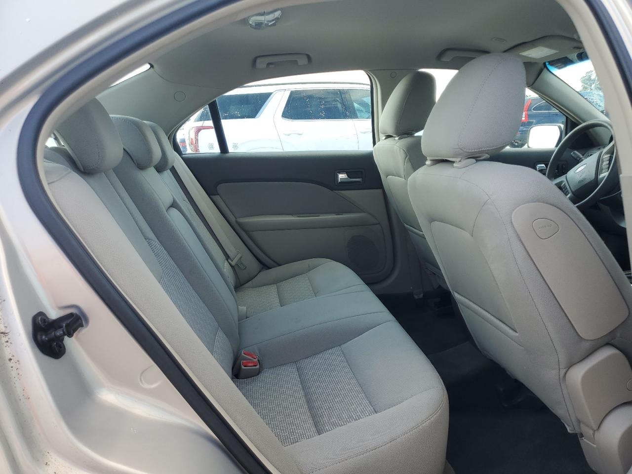 2010 Ford Fusion VIN 3FAHP0HA4AR399417 Copart auction photo, front end / minor dent/scratches damage thumbnail 10