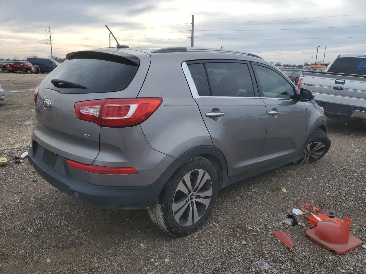 2012 KIA Sportage VIN KNDPC3A26C7180944 Copart auction photo, front end / side damage thumbnail 3