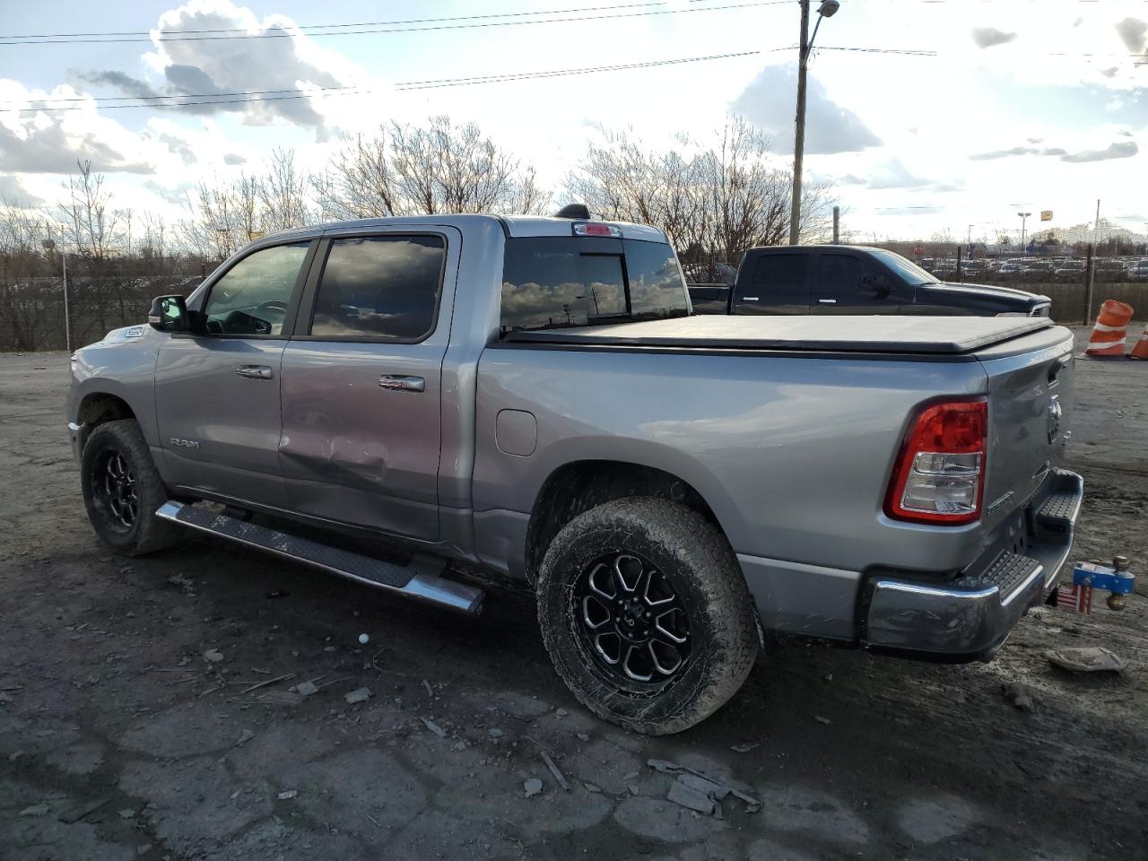 2019 RAM 1500 VIN 1C6SRFFT3KN649954 Copart auction photo, side / minor dent/scratches damage thumbnail 2