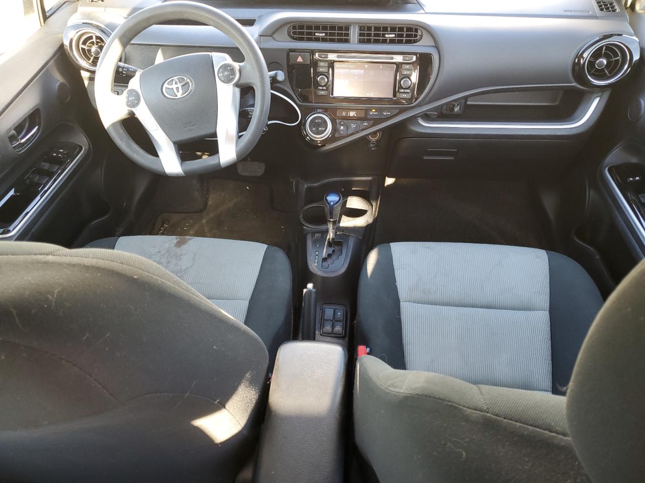 2015 Toyota Prius VIN JTDKDTB33F1577811 Copart auction photo, rear end / side damage thumbnail 8