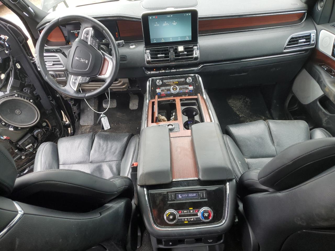 2021 Lincoln Navigator VIN 5LMJJ2LT8MEL11194 Copart auction photo, side / front end damage thumbnail 8