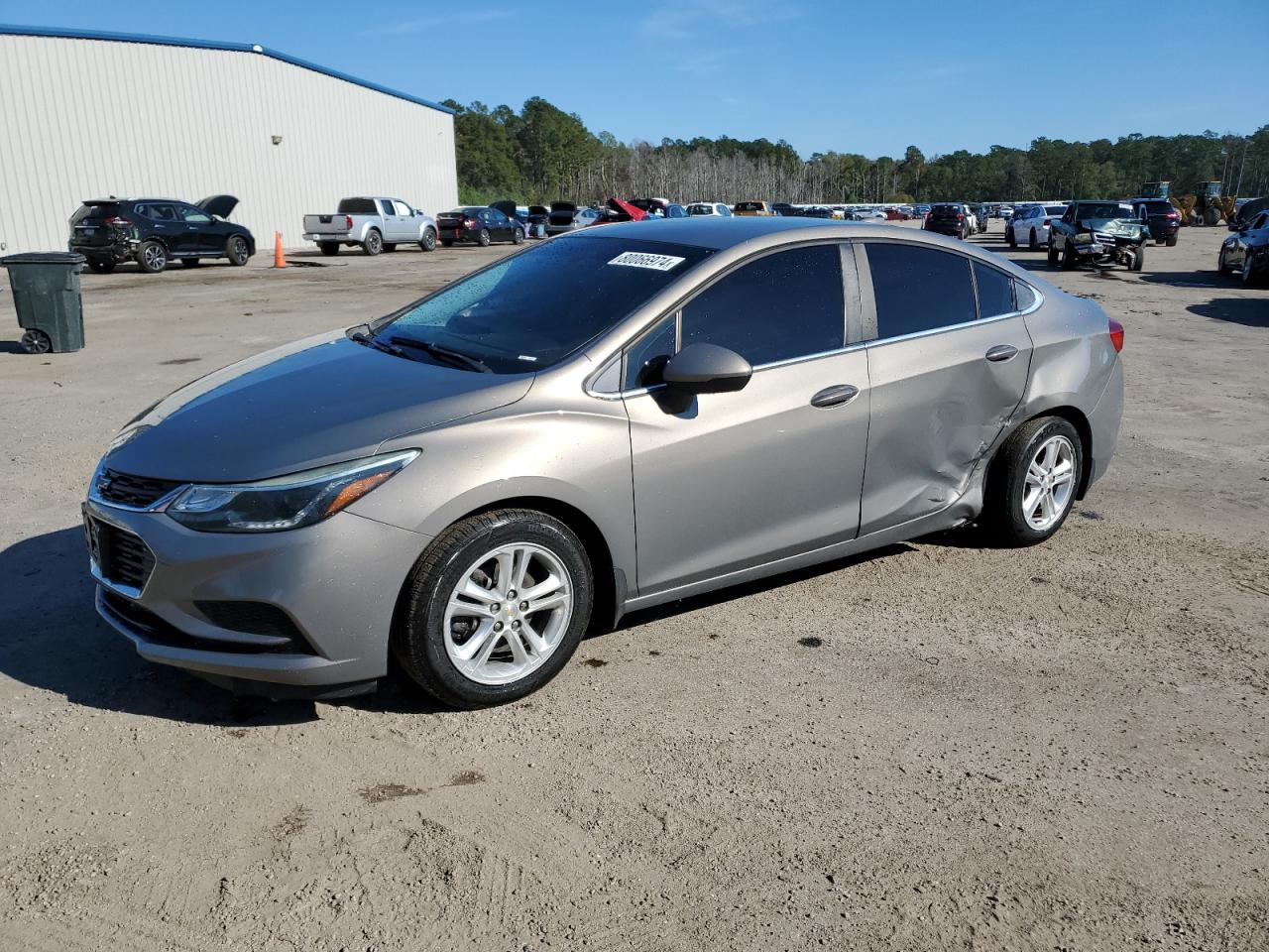 2018 Chevrolet Cruze VIN 1G1BE5SM2J7153665