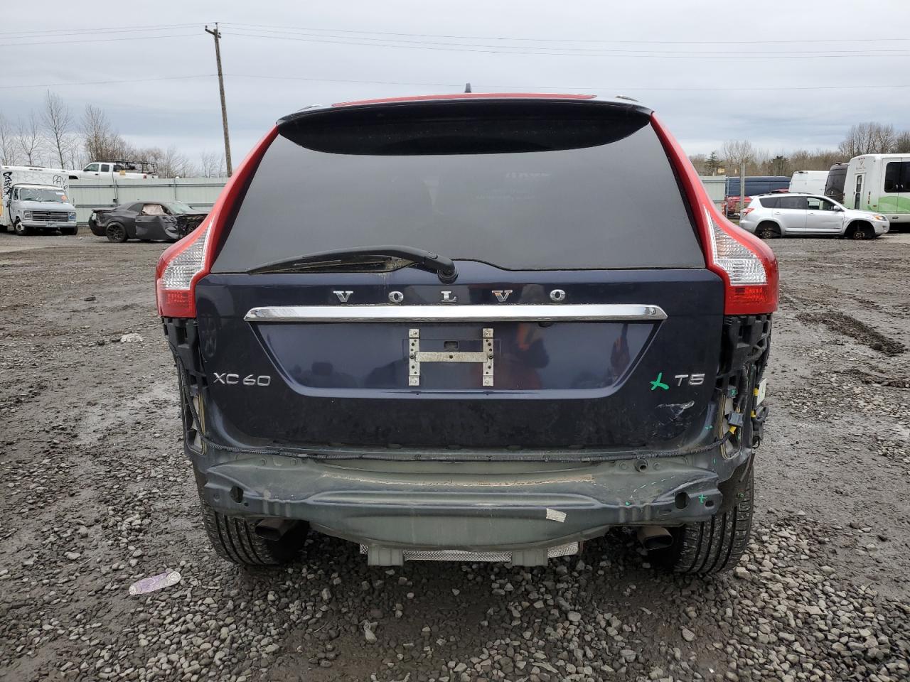 2017 Volvo XC60 VIN YV440MDU5H2010204 Copart auction photo, rear end damage thumbnail 6