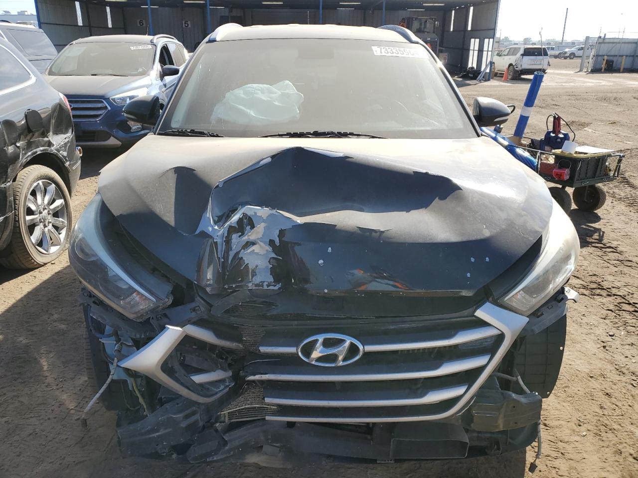 2017 Hyundai Tucson VIN KM8J3CA20HU433881 Copart auction photo, front end damage thumbnail 5