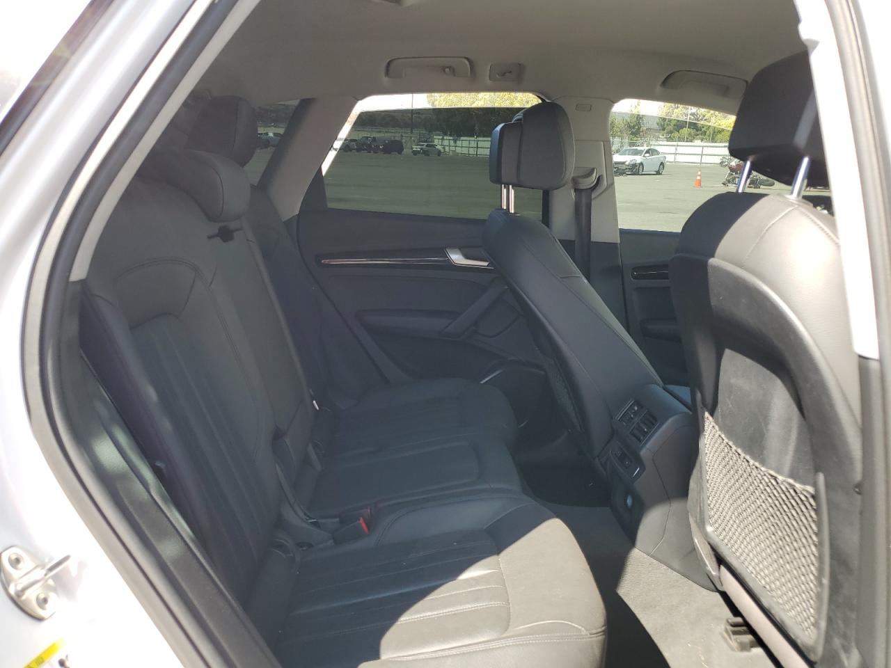 2020 Audi Q5 VIN WA1ANAFY5L2039890 Copart auction photo, front end / undercarriage damage thumbnail 11