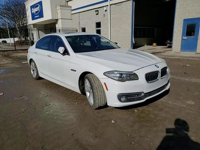 2015 BMW 5er VIN WBA5B1C50FD917998 Copart auction photo, front end damage thumbnail 11