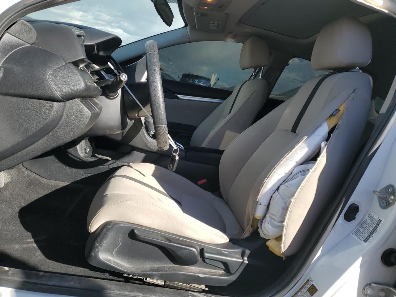 2017 Honda Civic VIN 2HGFC1F31HH630367 Copart auction photo, front end / side damage thumbnail 7