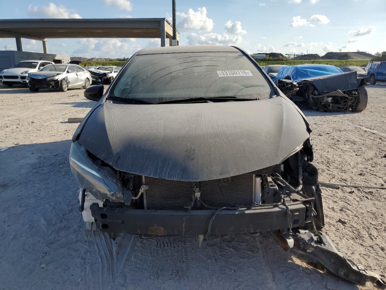 2018 Toyota Corolla VIN 5YFBURHE4JP738652 Copart auction photo, front end / side damage thumbnail 5