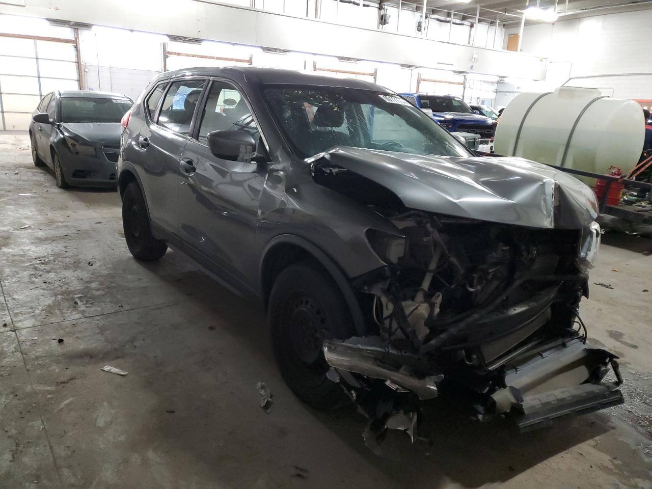 2017 Nissan Rogue VIN KNMAT2MV1HP509398 Copart auction photo, front end / hail damage thumbnail 4