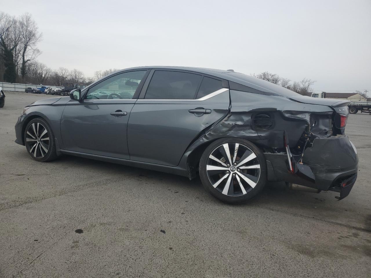 2019 Nissan Altima VIN 1N4BL4CV8KC196341 Copart auction photo, rear end / side damage thumbnail 2