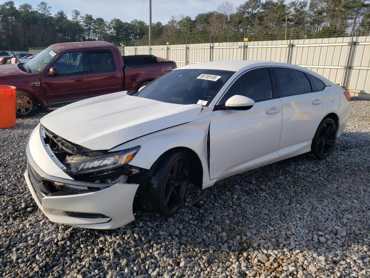 2018 Honda Accord VIN 1HGCV1F32JA239052