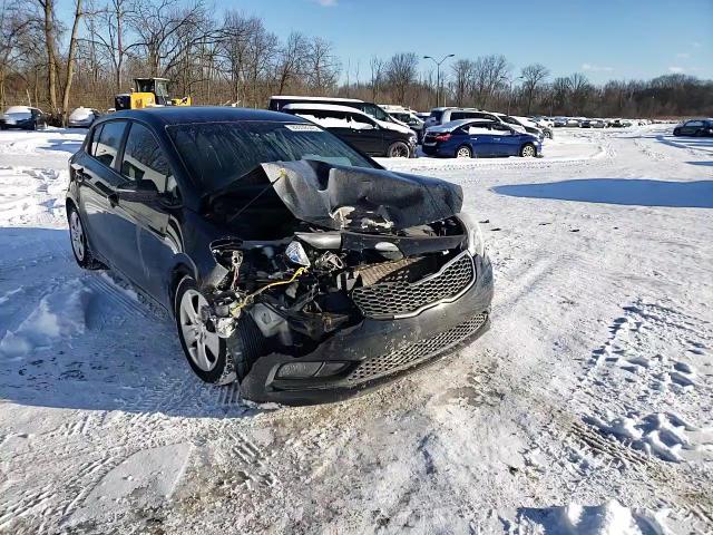 2016 KIA Forte VIN KNAFK5A82G5639920 Copart auction photo, front end damage thumbnail 11