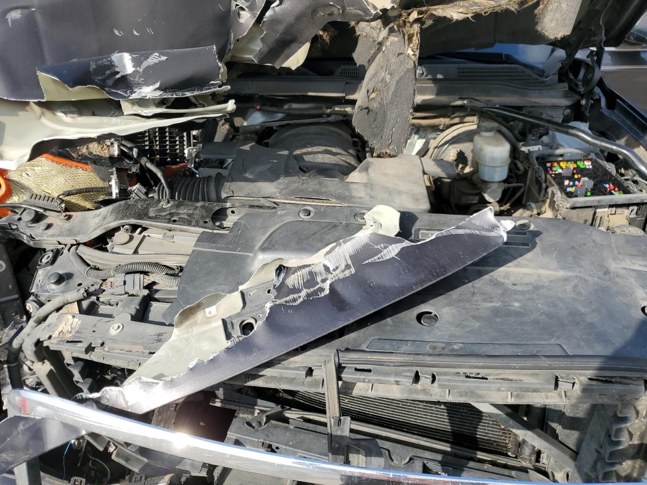 2016 GMC Yukon VIN 1GKS1HKJ0GR120966 Copart auction photo, front end / side damage thumbnail 12