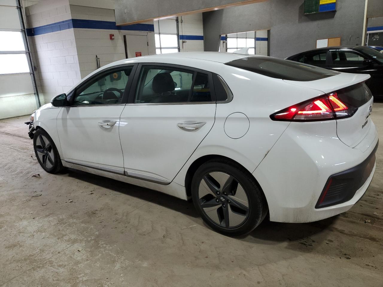 2022 Hyundai IONIQ VIN KMHC05LC9NU270968 Copart auction photo, front end damage thumbnail 2
