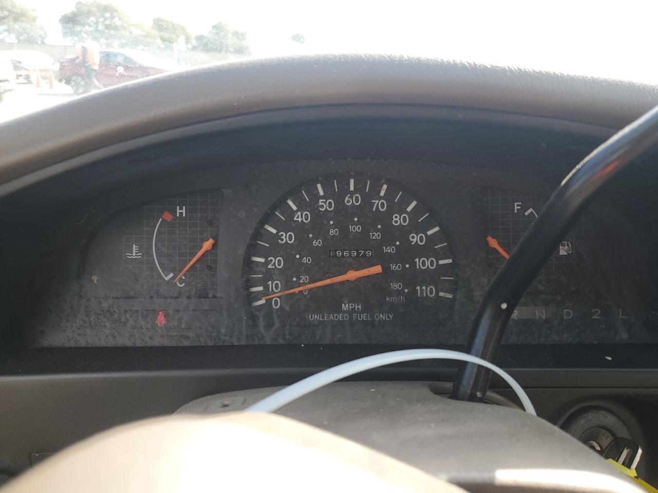 1996 Toyota Tacoma VIN 4TAVN52N3TZ147163 Copart auction photo, minor dent/scratches damage thumbnail 9