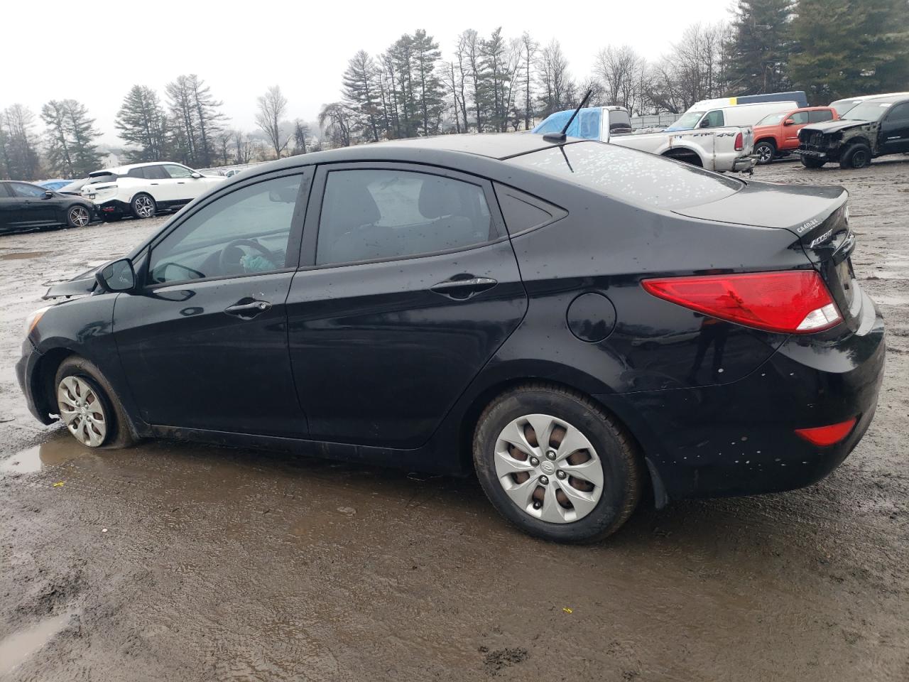 2015 Hyundai Accent VIN KMHCT4AE0FU923288 Copart auction photo, front end / side damage thumbnail 2