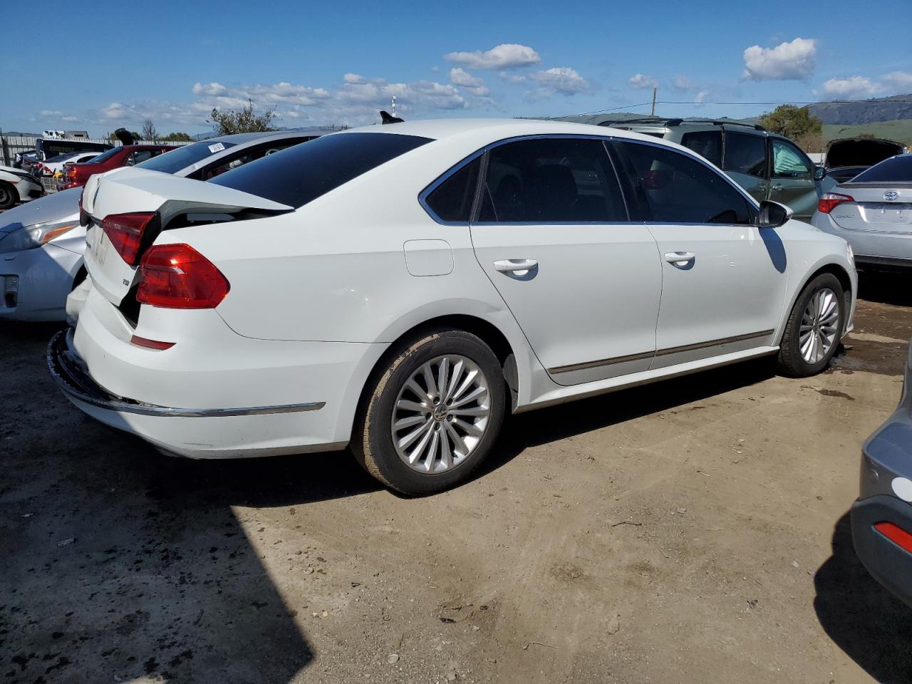 2016 Volkswagen Passat VIN 1VWBT7A39GC006404 Copart auction photo, rear end damage thumbnail 3