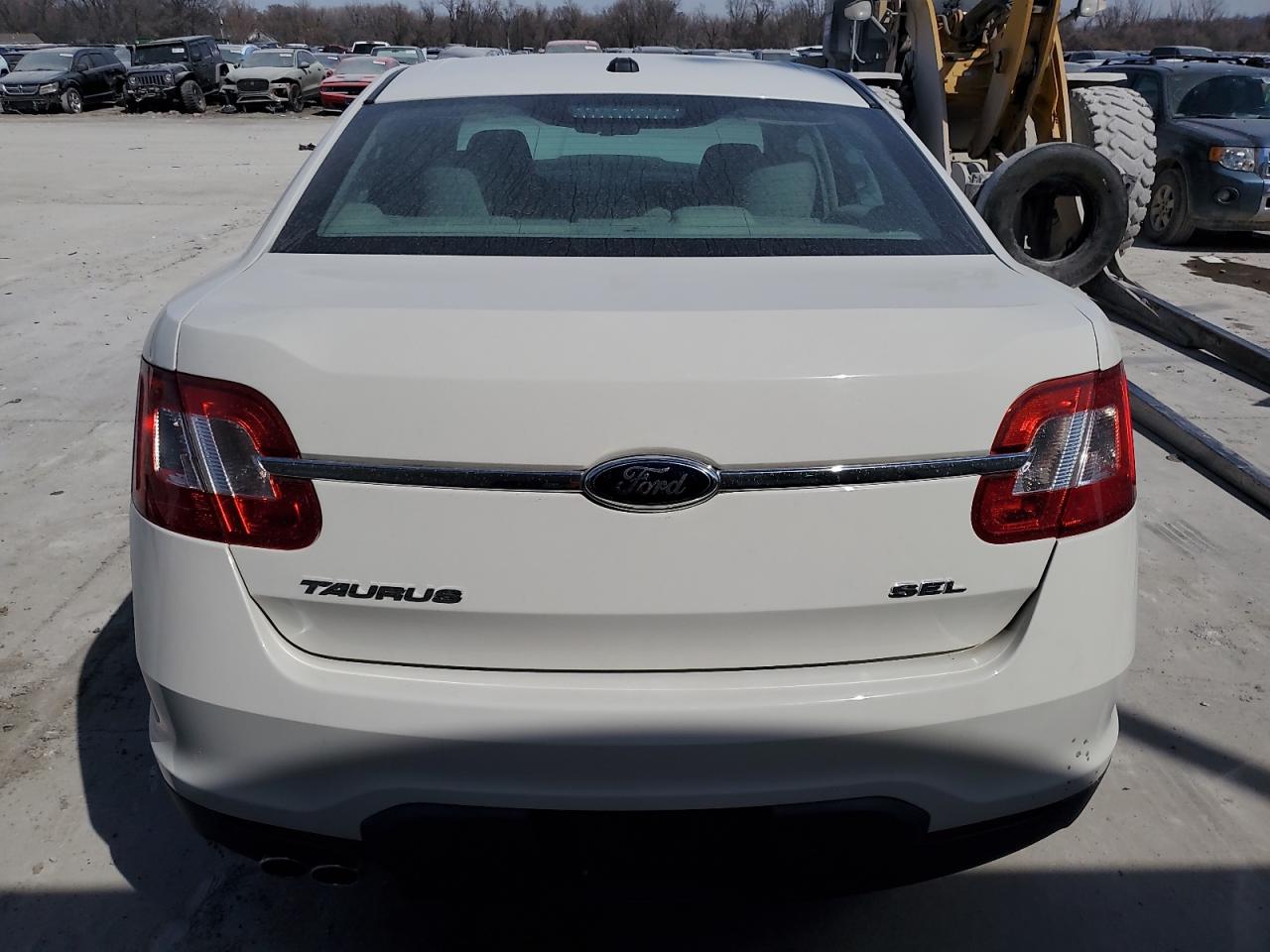 2011 Ford Taurus VIN 1FAHP2EW4BG174855 Copart auction photo, front end damage thumbnail 6