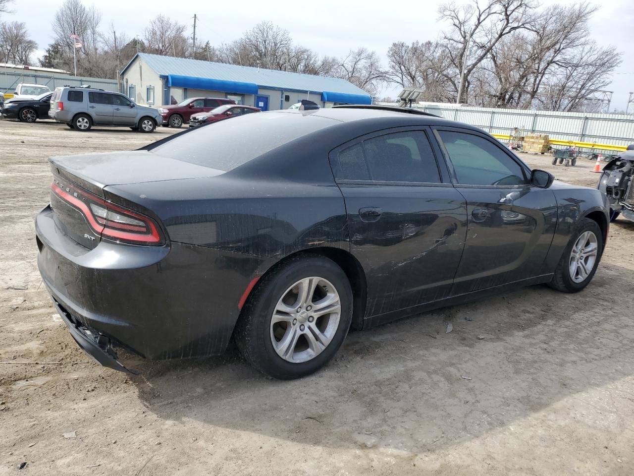 2018 Dodge Charger VIN 2C3CDXHG2JH316318 Copart auction photo, side / rear end damage thumbnail 3