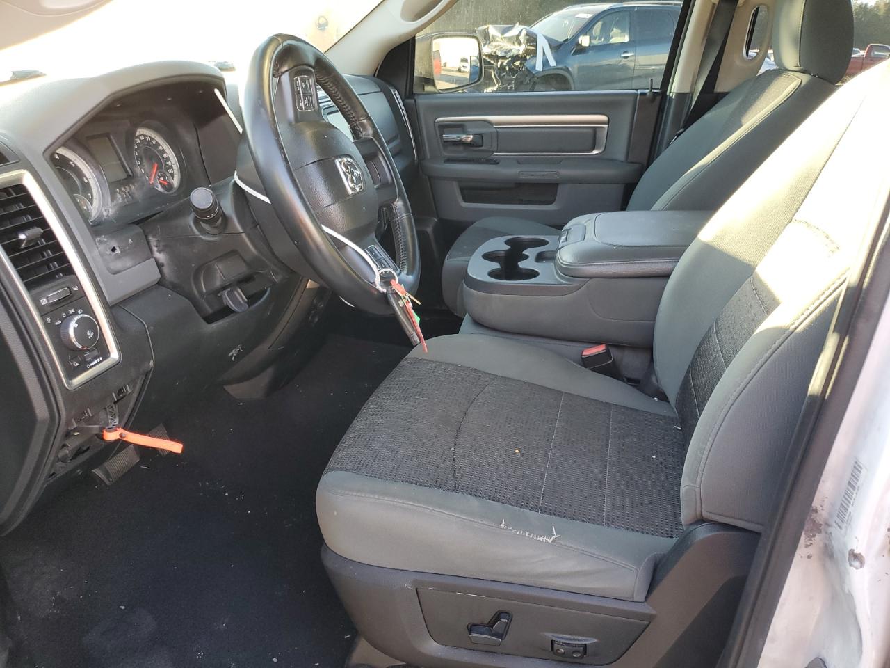 2015 RAM 1500 VIN 1C6RR7GT7FS661566 Copart auction photo, vandalism damage thumbnail 7