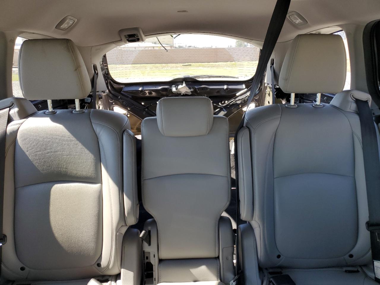 2019 Honda Odyssey VIN 5FNRL6H9XKB105184 Copart auction photo, rear end damage thumbnail 10