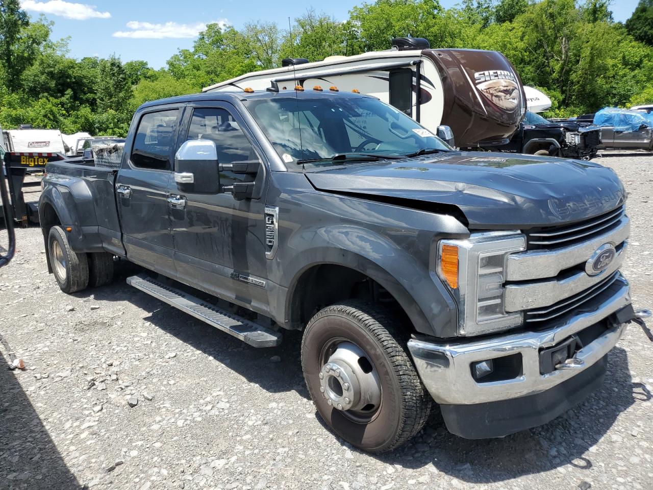2019 Ford F350 VIN 1FT8W3DT0KEF32832 Copart auction photo, all over damage thumbnail 4