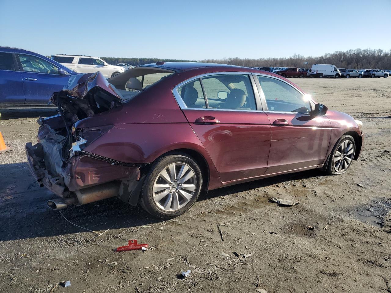 2011 Honda Accord VIN 1HGCP2F83BA066364 Copart auction photo, rear end damage thumbnail 3