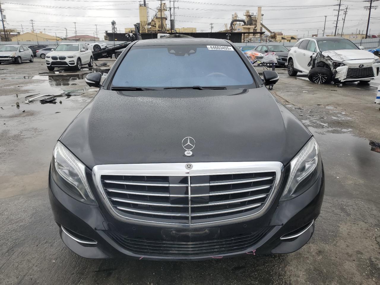 2015 Mercedes-Benz S-klasse VIN WDDUG8CB2FA130184 Copart auction photo, minor dent/scratches damage thumbnail 5