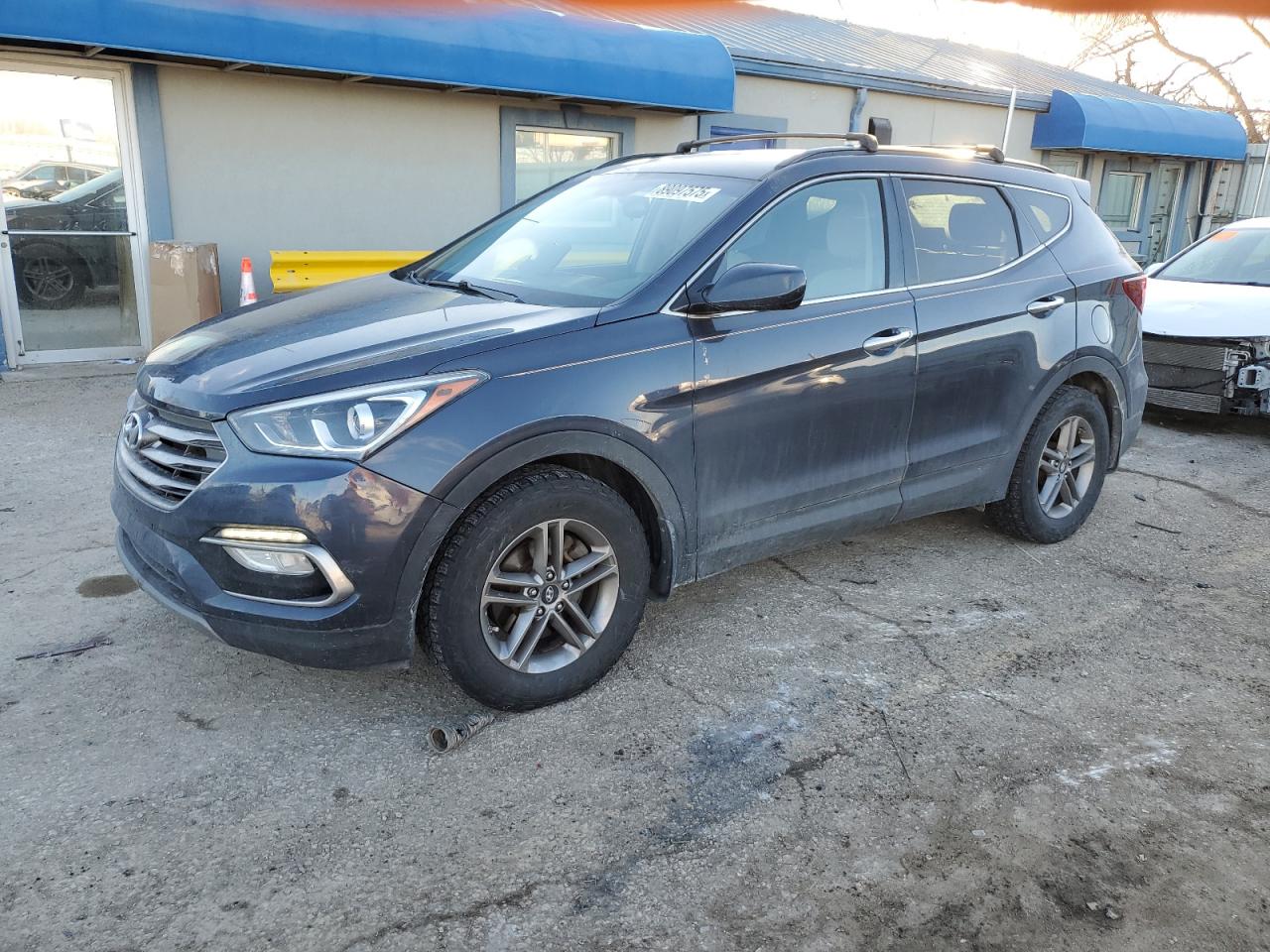 2017 Hyundai Santa Fe VIN 5NMZUDLB9HH006701
