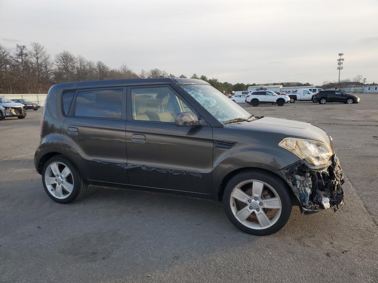 2010 KIA Soul VIN KNDJT2A22A7192778 Copart auction photo, burn / minor dent/scratches damage thumbnail 4